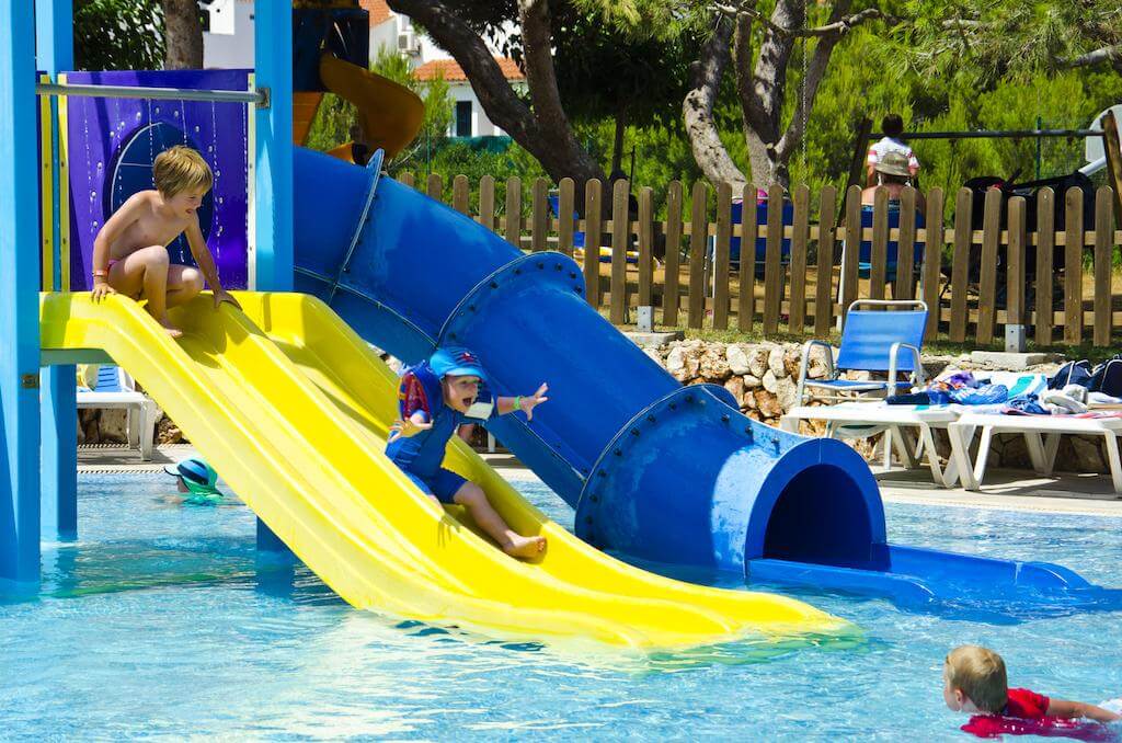 Los Mejores Hoteles Con Toboganes Y Piscinas Para Ni os En Espa a