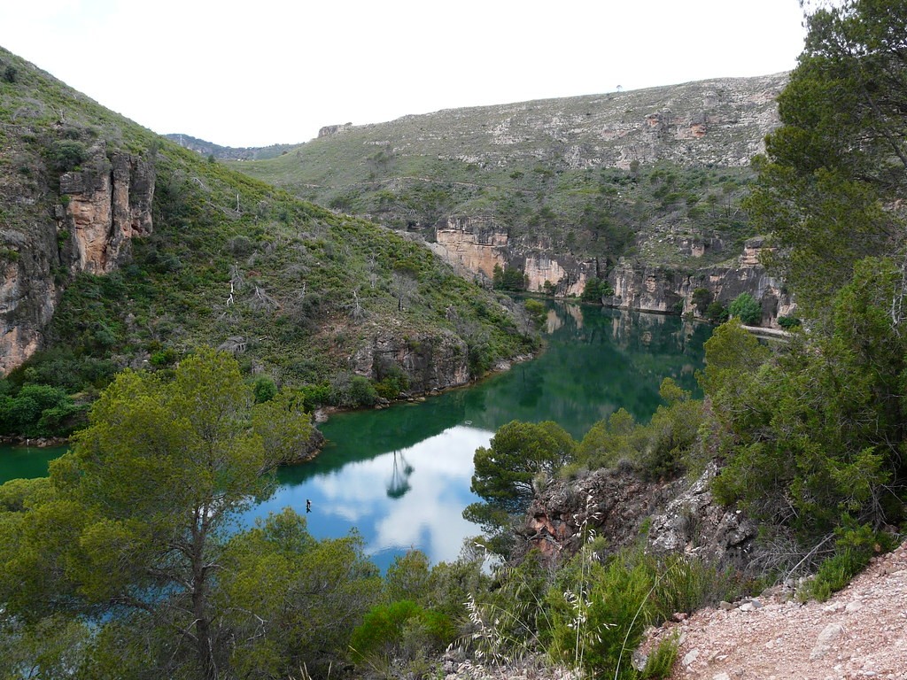 Embalse de Pineta espierba