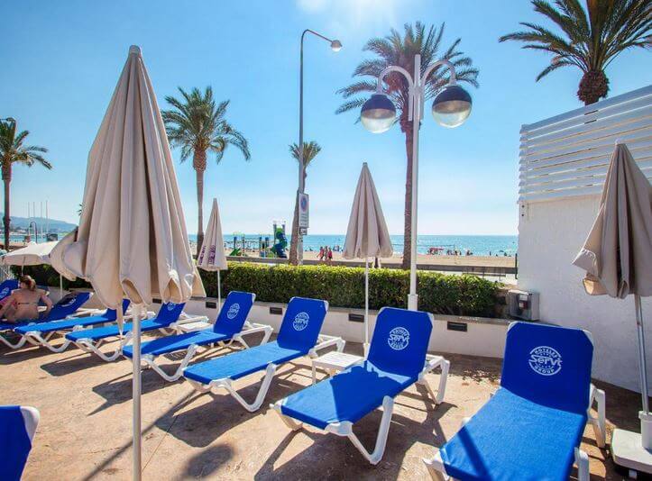 donde alojarte en benicassim