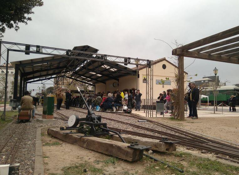 plaza del trenet benicassim