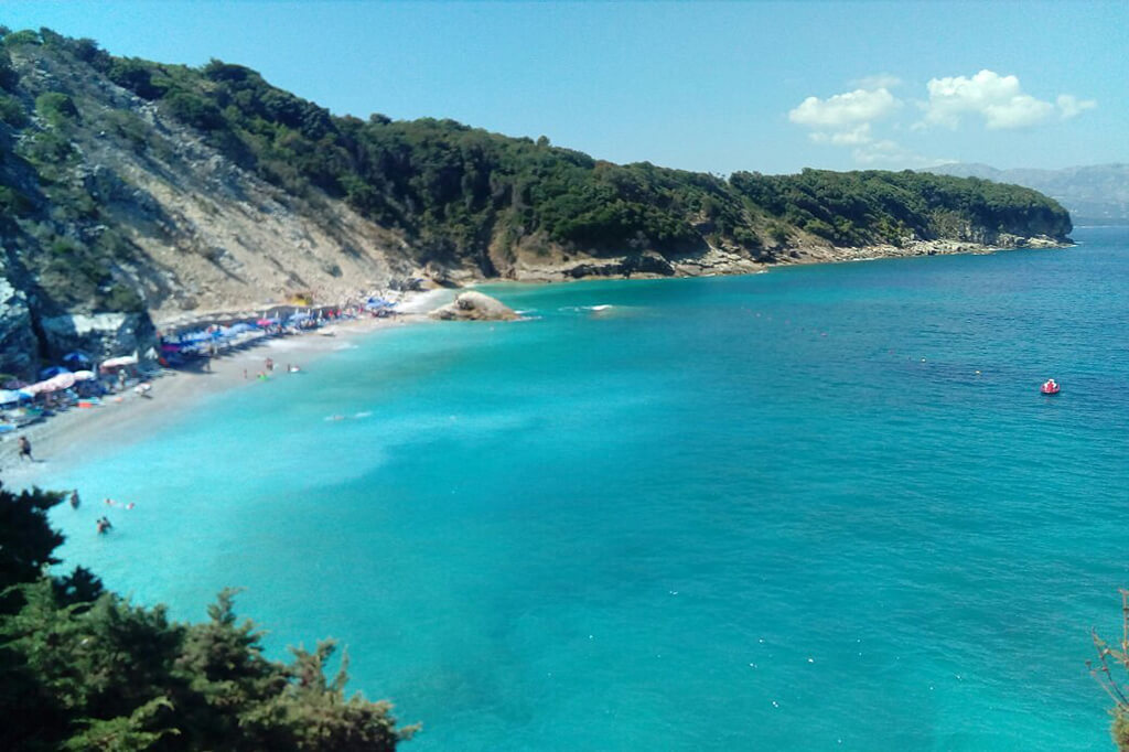 Las mejores playas de Albania Mirror Beach