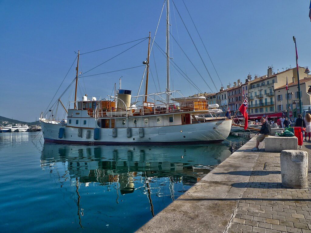 como llegar desde el puerto a Saint Tropez