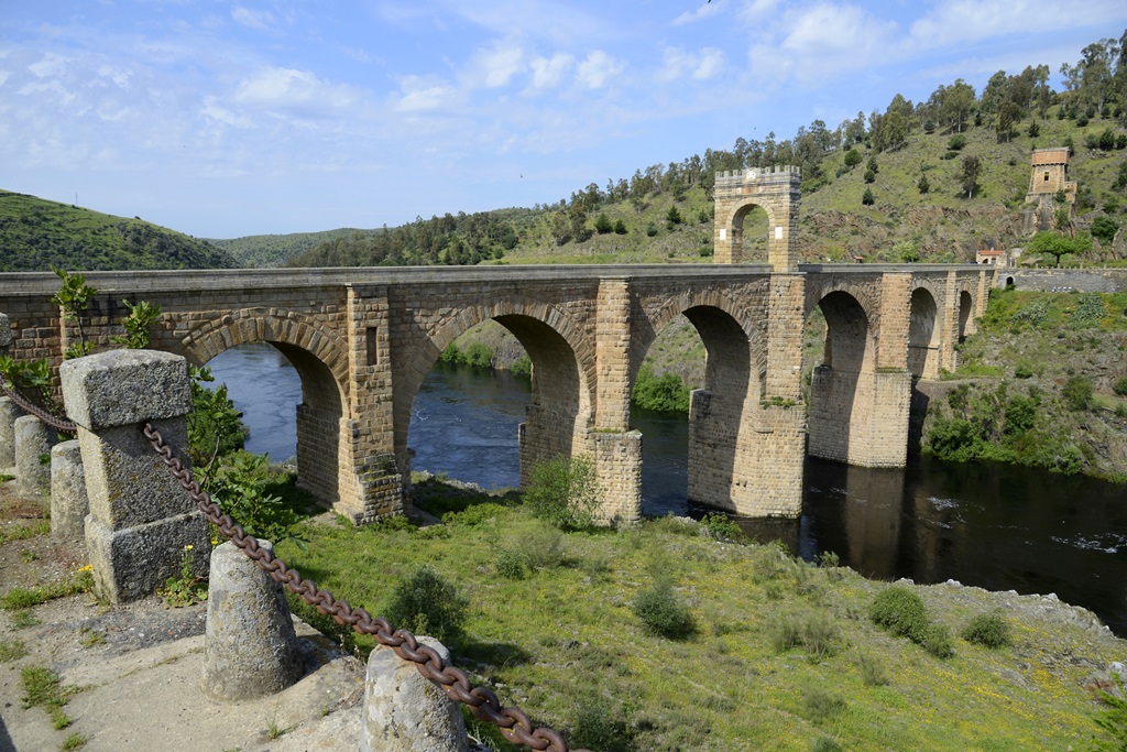 Puente Romano de Alcántar