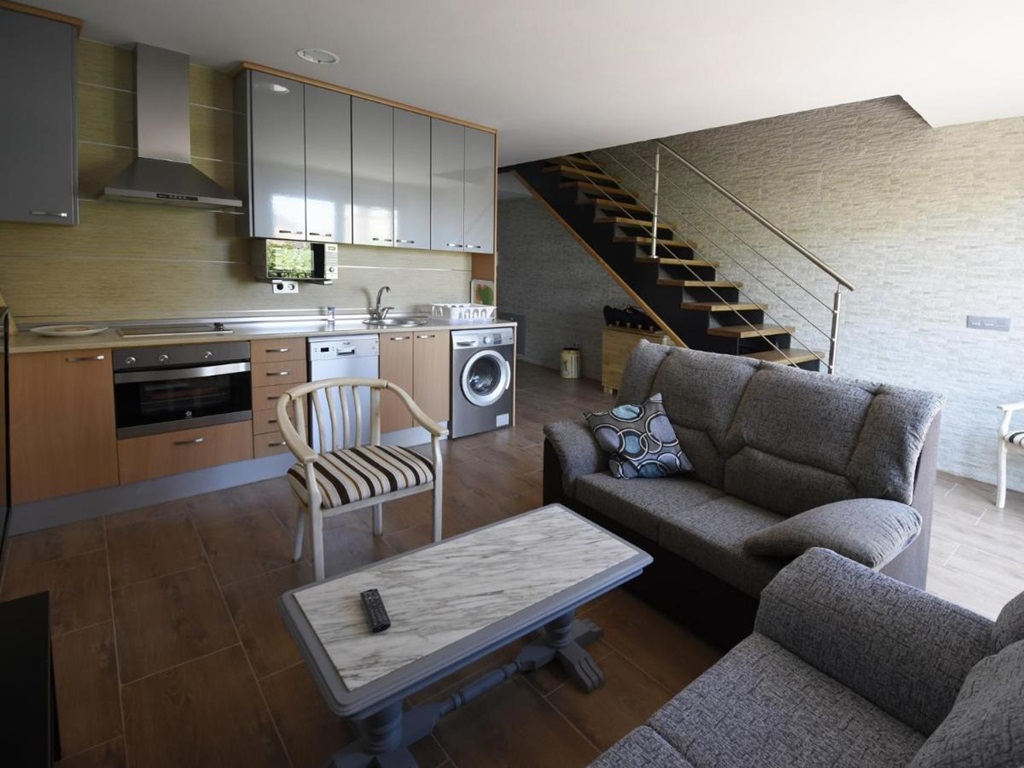 apartamentos la rocanda