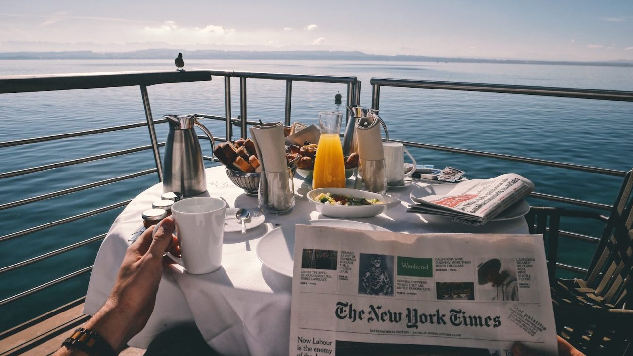 desayuno en un crucero