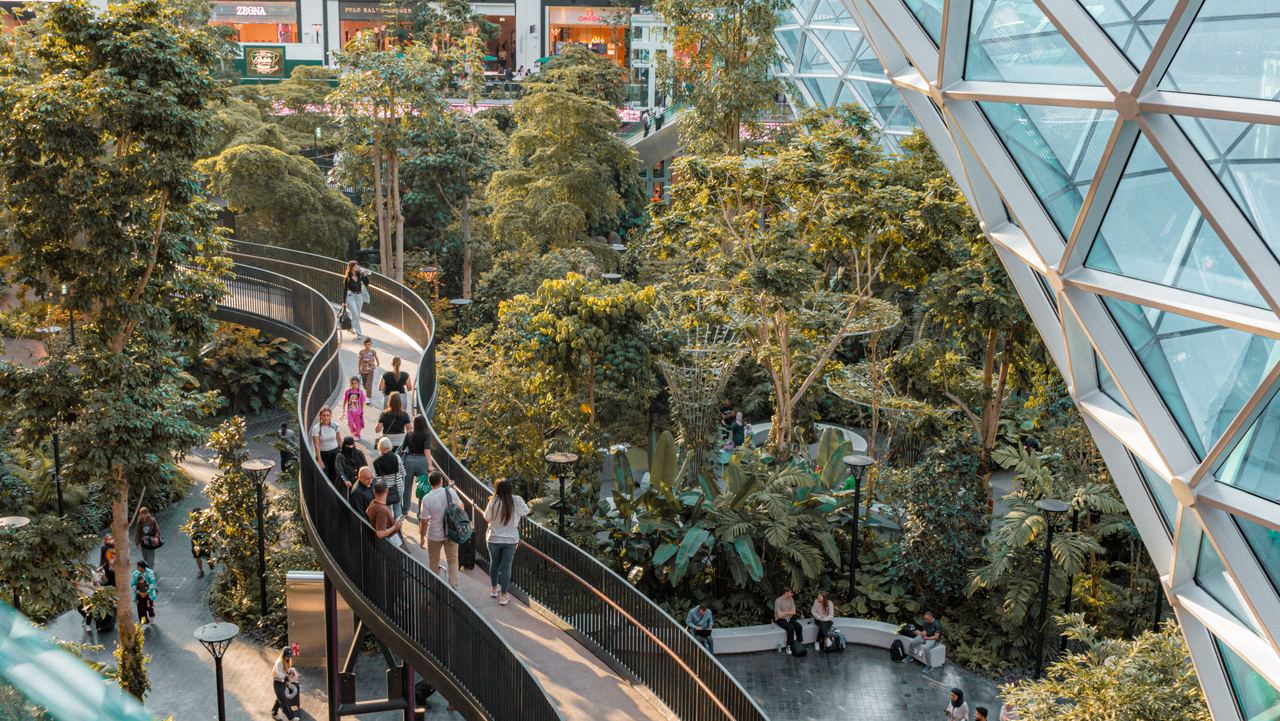 The Orchard, el jardín tropical interior del aeropuerto Hamad International de Doha