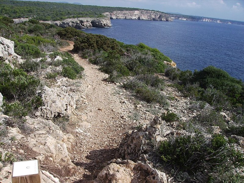 Tramo del Camí de Cavalls entre Es Talaier y Cala en Turqueta, Menorca