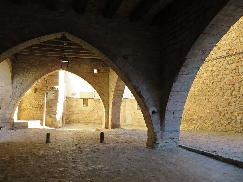 Los Porches, antigua lonja gótica de Ares del Maestrat