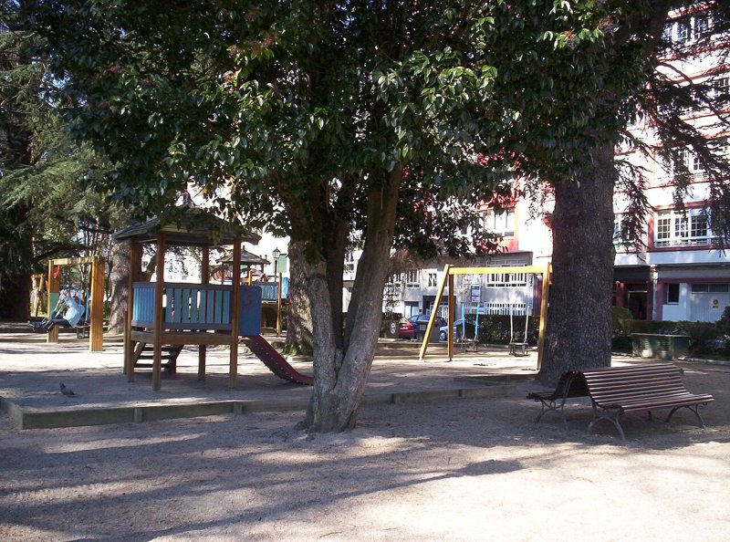Zona infantil del parque Rosalía de Castro, en Lugo