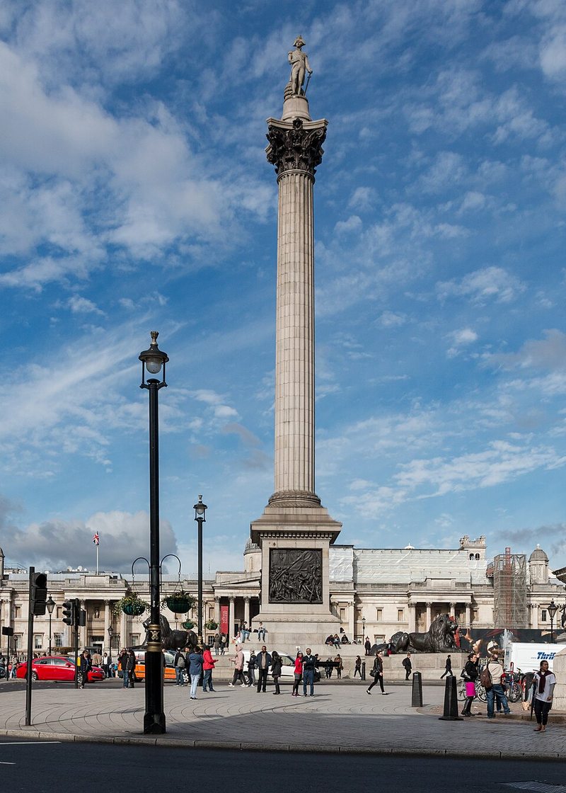 Columna de Nelson en Trafalgar Square, Londres